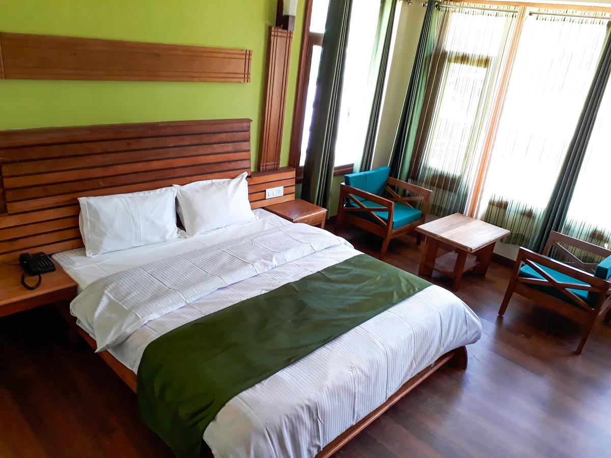 Tanglewood Villa Manāli Exteriör bild